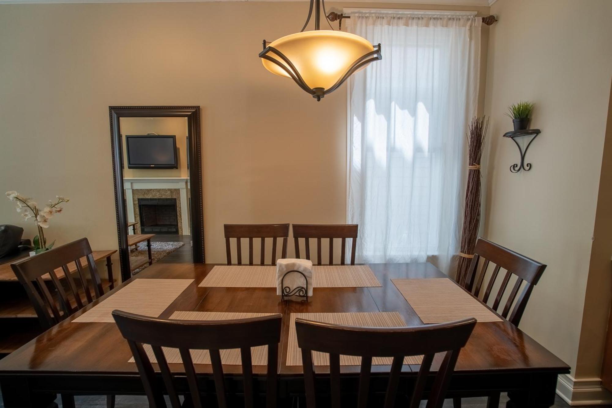 Roscoe Village Guesthouse 시카고 객실 사진