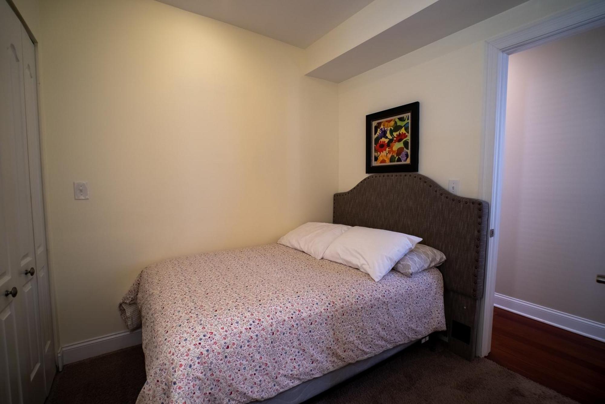 Roscoe Village Guesthouse 시카고 객실 사진