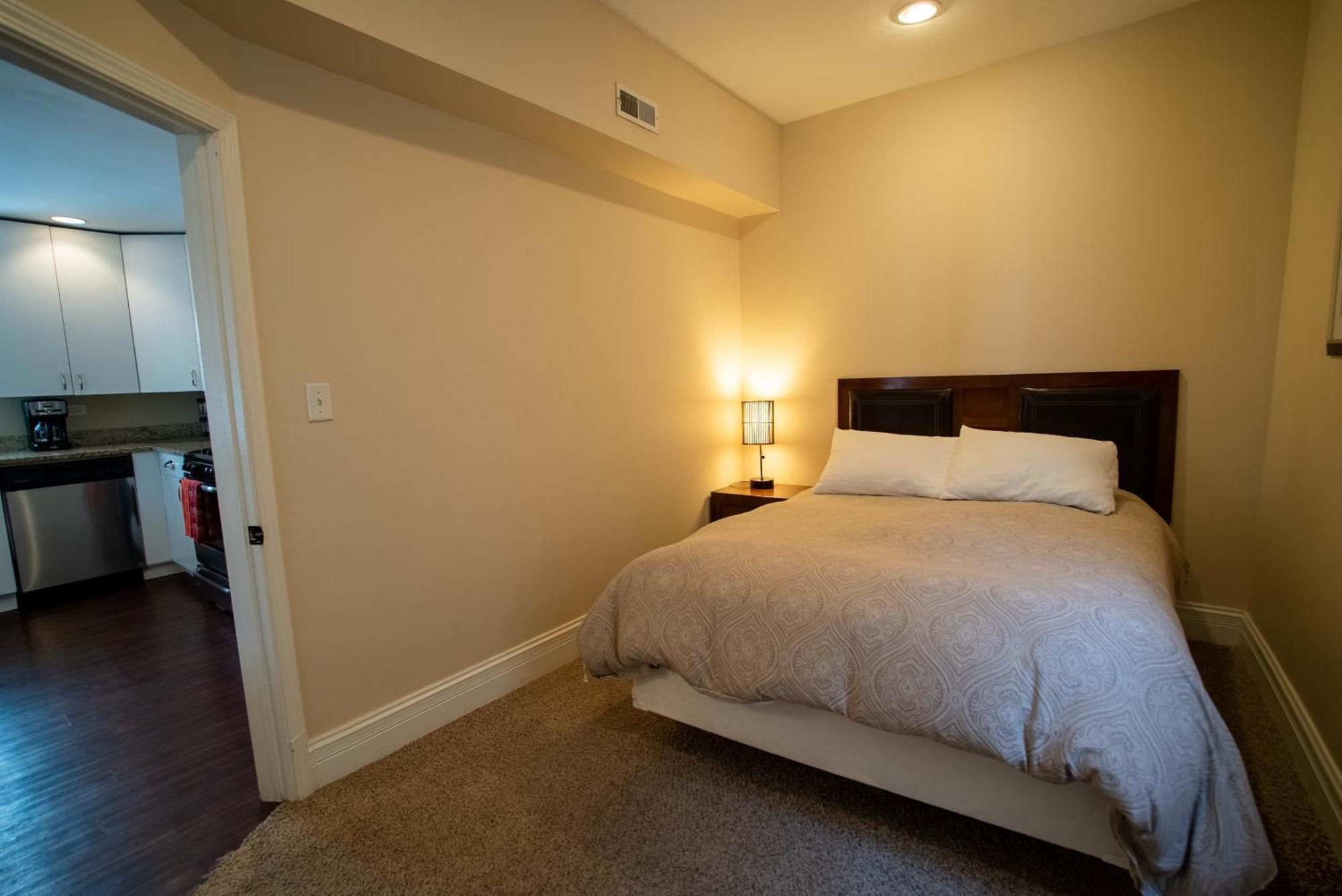 Roscoe Village Guesthouse 시카고 객실 사진