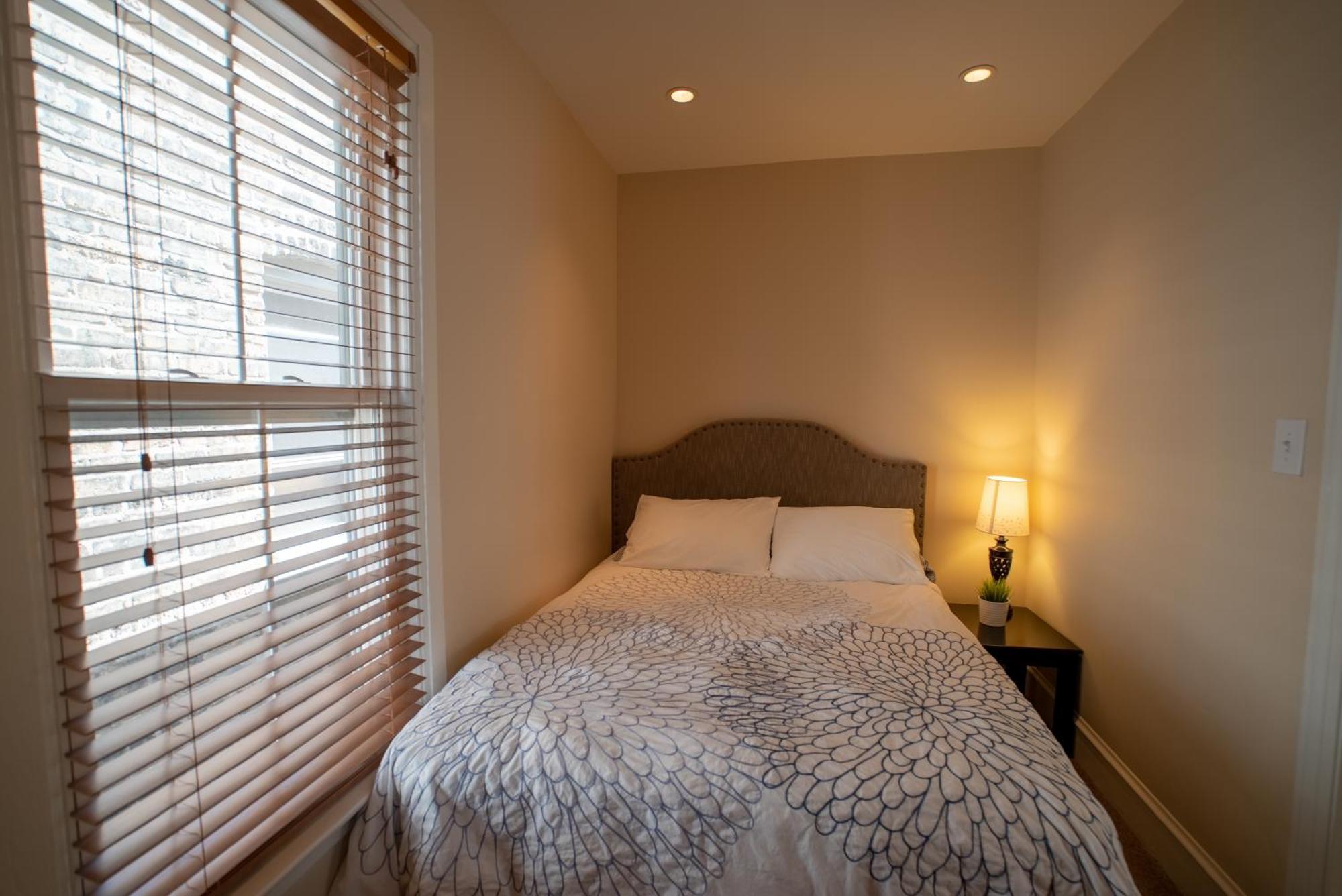 Roscoe Village Guesthouse 시카고 객실 사진